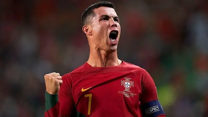 Cristiano Ronaldo (Bồ Đào Nha)